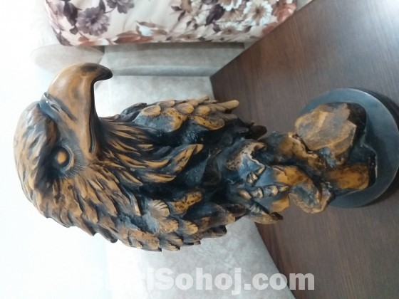 Wooden Eagle showpiece Large